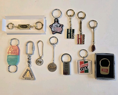 Vtg keychains chivas regal - keychains,