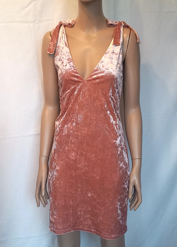 Tolles kleid mit tiefem - tolles, h&m