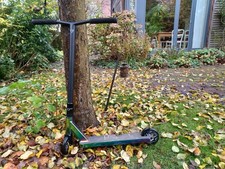 Verkaufe Meinen Anaquda Park V7 Stunt-Scooter,H=89cm,Schwarz Rainbow Neochrome.