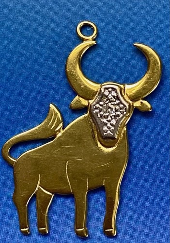 Stier gold 333 mit steinchen - stier,