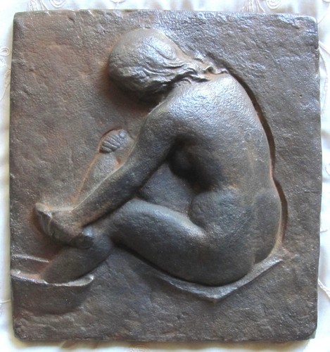 Die badende relief - badende, gusseisen