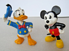 2 Comicfiguren von  Donald