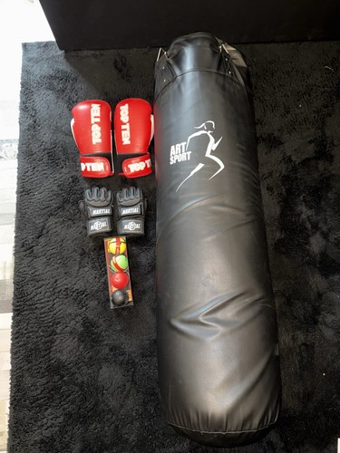 Boxsack und boxhandschuhe - boxsack,