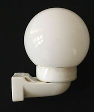 Tolle Kugellampe - Dachboden / Kellerlampe - Weiße Steingutfassung um 1920 