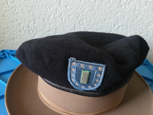 Barett schwarz canadian baret - barett,