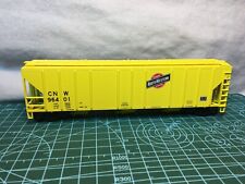 Walthers PS-2CD 4427 Covered Hopper HO Chicago North Western CNW