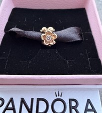 Pandora Blume mit 3 Diamanten