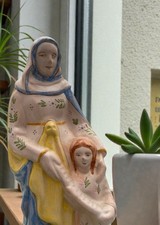 Steingut Statue Henriot