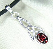 Anhänger 925 Sterling Silber facettierter echter Granat  "keltischer Knoten" NEU