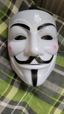 Anonymous/Vendetta -Maske mit steam punk brille