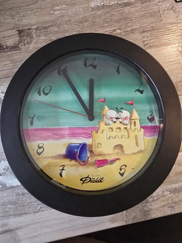 Diddl maus wanduhr burg 25cm - burg,
