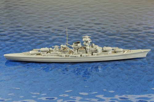 Bismarck tirpitz hersteller - /,
