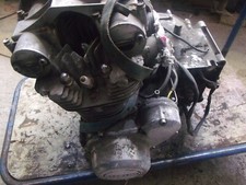 Suzuki GS 550 E GS550E Motor Engine ohne Anbauteile nicht geprüft