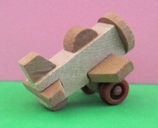 Ü-EI von 1998 Holzspielzeug Holzflugzeuge - Tiefdecker K99 n. 69 mit BPZ