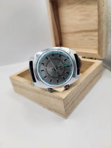 Vintage men wristwatch - men's,