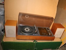 Antike Universum Stereoanlage