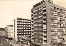 Leipzig   Am Brühl mit Warenhaus " konsument "