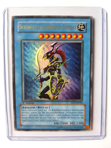 Schwarz glänzender soldat - schwarz,