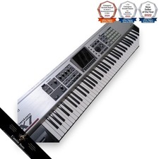 Roland Fantom X7 Synthesizer