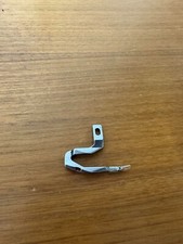 Untergreifer linker Greifer