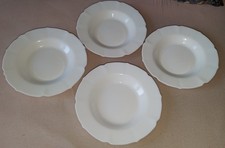 4 Schöne Weiße Teller