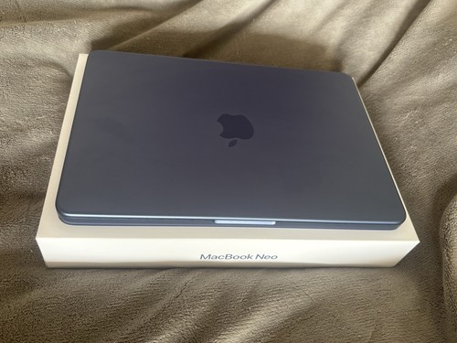 Apple macbook neo - neo, blau