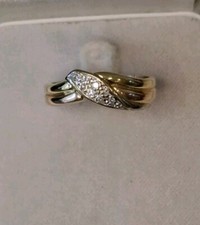 Massiver Goldring 585 mit 8