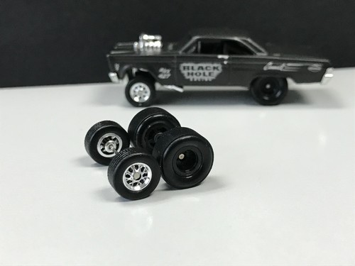 R235 hot wheels set - r235, 1/64