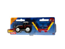 Siku Farmer    1672 Steyr mit Pöttinger Mähwerkskombination