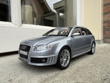 1:18 Audi RS4 4.2 V8 Avant B7
