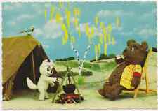 91/221 AK URLAUB CAMPING ZELT LIEGESTUHL LAGERFEUER BÄR KATZE BIRKE