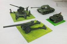 1:72 WW2 Russian T-70 IS-2