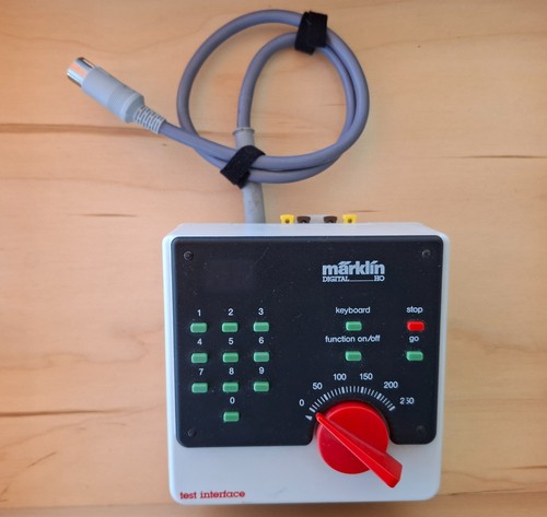 Märklin test interface - märklin, aus