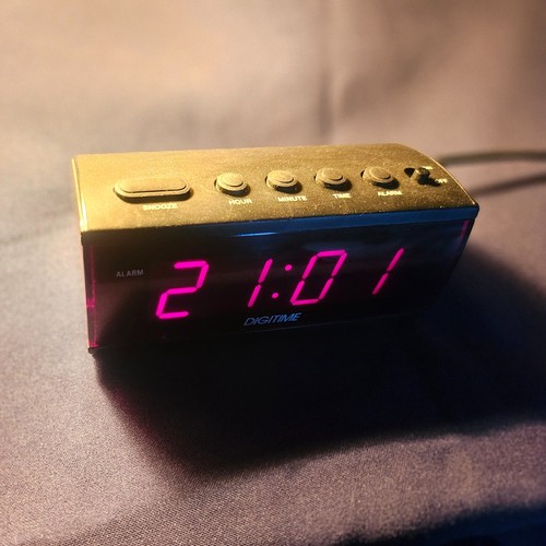 Wecker uhr digital - wecker, alt