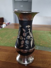 Vase aus Edelstahl ,höhe 15 Cm ,Schwarz silberfarbe