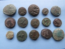 Konvolut 15 Stück Antike Griechische Münzen. meist 3.-1. Jahrhundert B.C.