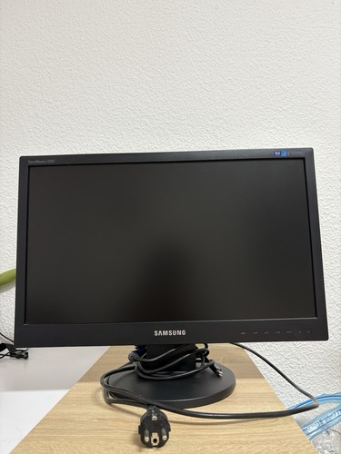 Samsung syncmaster 2243bw - samsung,