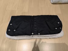 Schwarzer Kinderwagen Muff Winter