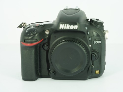 Nikon d600 body - nikon,