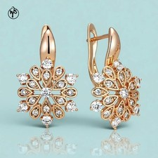 Ohrringe mit weißen Zirkonia