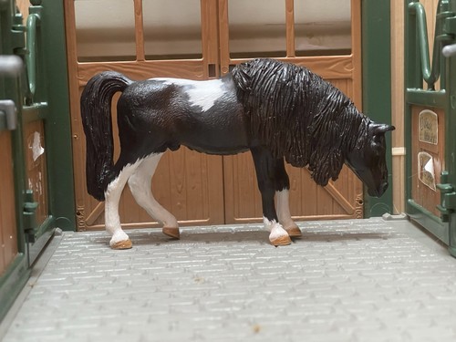 Schleich araber repainted cust - repainted,