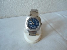 Ruhla  Herrenuhr blaues Zifferblatt Handaufzug    DDR Zeit