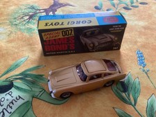 CORGI RT26101 - James Bond