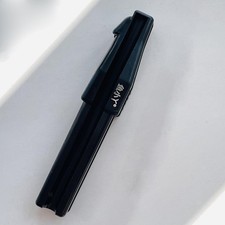 Augenbrauenstiftspitzer für