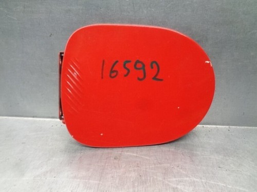 46512187 4215436 tankklappe
