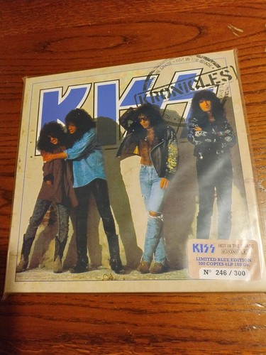 Kiss hot the - kiss,