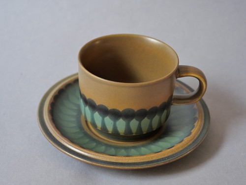 Tasse untertasse goebel - +,