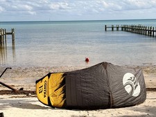 Used 13m Cabrinha Contra 2023