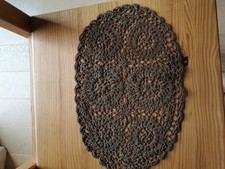 Deckchen Handarbeit gehäkelt