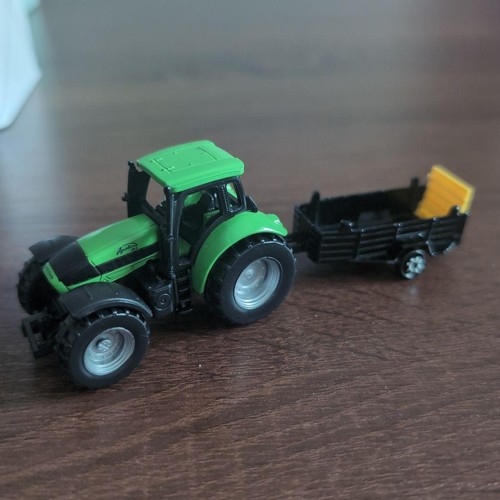 Siku tractor and majolette